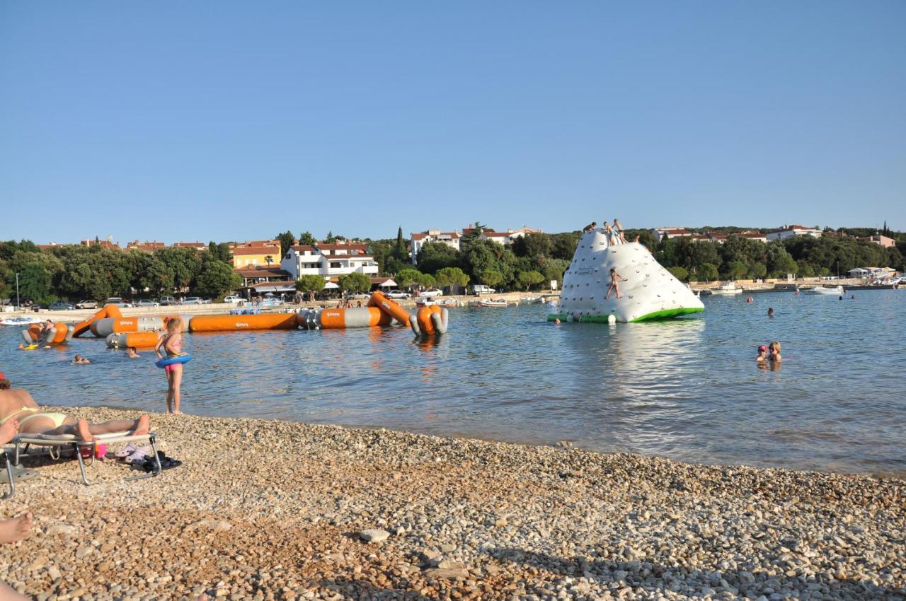 Apartment Ivis Vinkuran Bagian luar foto